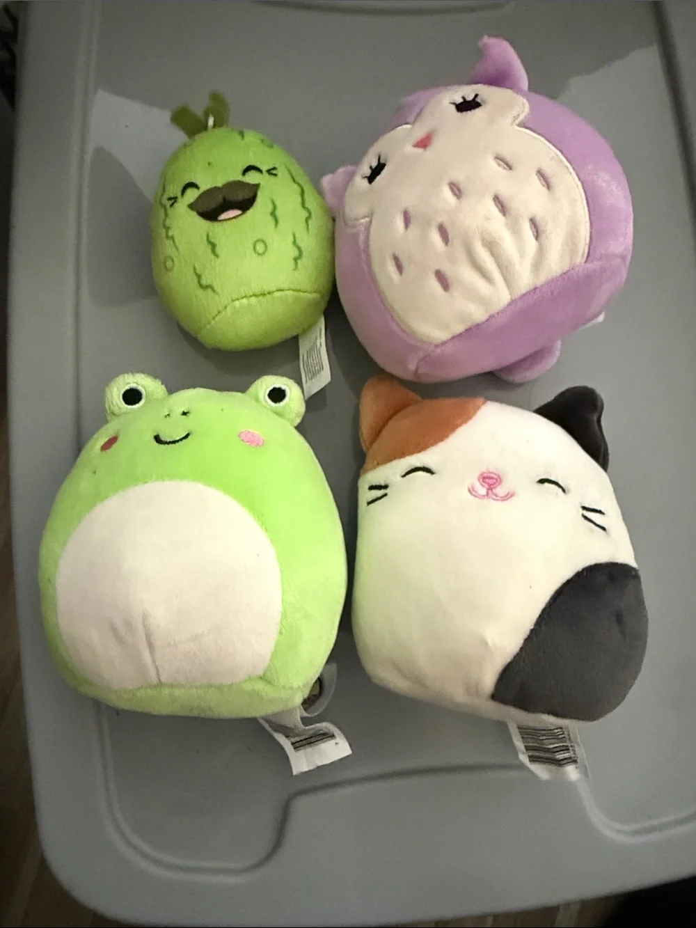 Lot of 4/ mini squishmallows